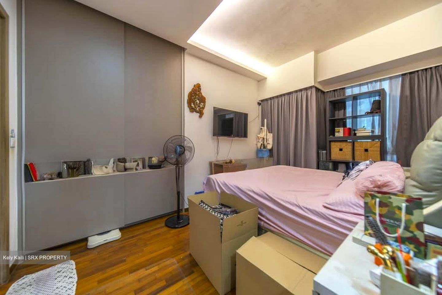 The Palette (D18), Condominium #596389661